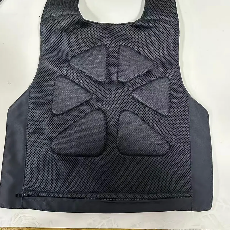 Тактический защитный жилет MOLLE